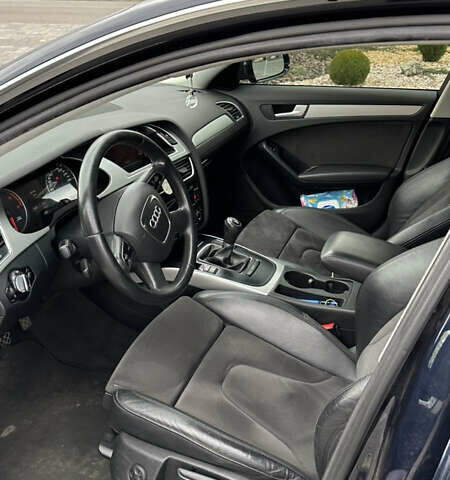 Синий Ауди А4, объемом двигателя 2 л и пробегом 270 тыс. км за 9900 $, фото 5 на Automoto.ua