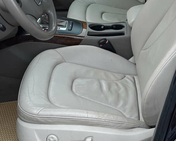 Синий Ауди А4, объемом двигателя 1.98 л и пробегом 175 тыс. км за 11000 $, фото 26 на Automoto.ua