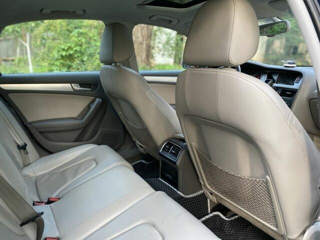 Синій Ауді А4, об'ємом двигуна 2 л та пробігом 356 тис. км за 7600 $, фото 5 на Automoto.ua