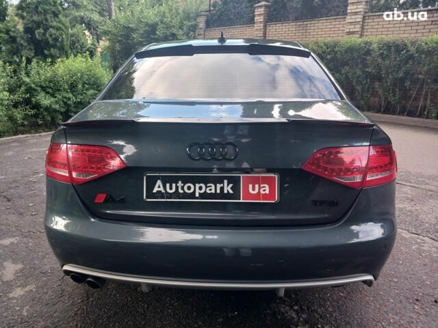 Синій Ауді А4, об'ємом двигуна 2 л та пробігом 222 тис. км за 10990 $, фото 5 на Automoto.ua