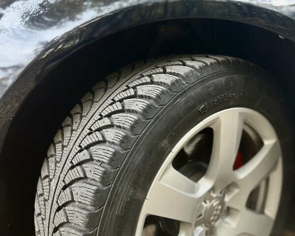 Ауді А4 2011 у Долине на Automoto.ua Синій Ауді А4, об'ємом двигуна 1.98 л та пробігом 210 тис. км за 9500 $, фото 9 на Automoto.ua