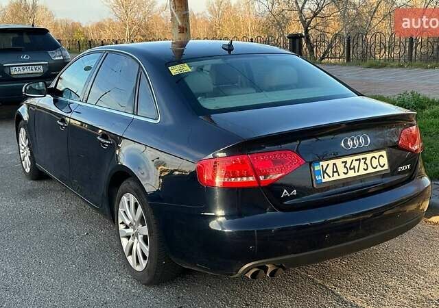Синій Ауді А4, об'ємом двигуна 1.98 л та пробігом 226 тис. км за 12500 $, фото 5 на Automoto.ua