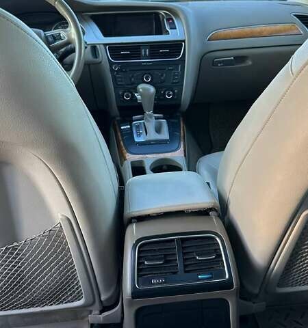 Синій Ауді А4, об'ємом двигуна 1.98 л та пробігом 226 тис. км за 12500 $, фото 8 на Automoto.ua