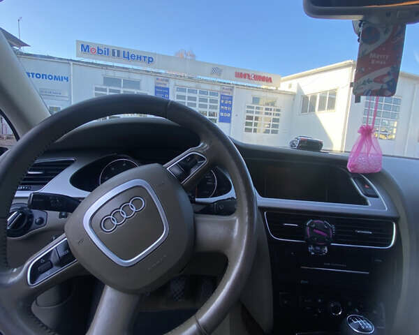 Синий Ауди А4, объемом двигателя 1.97 л и пробегом 294 тыс. км за 11500 $, фото 17 на Automoto.ua