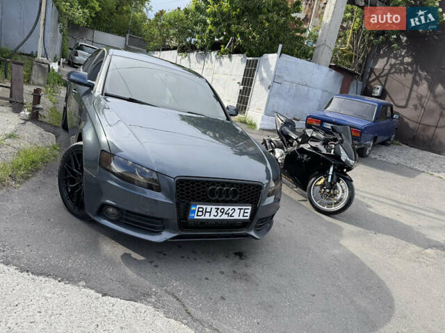 Синій Ауді А4, об'ємом двигуна 1.98 л та пробігом 230 тис. км за 13500 $, фото 13 на Automoto.ua