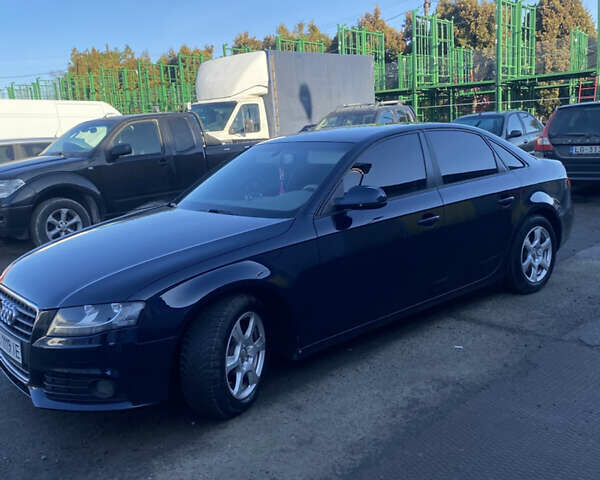 Синий Ауди А4, объемом двигателя 1.97 л и пробегом 294 тыс. км за 11500 $, фото 12 на Automoto.ua