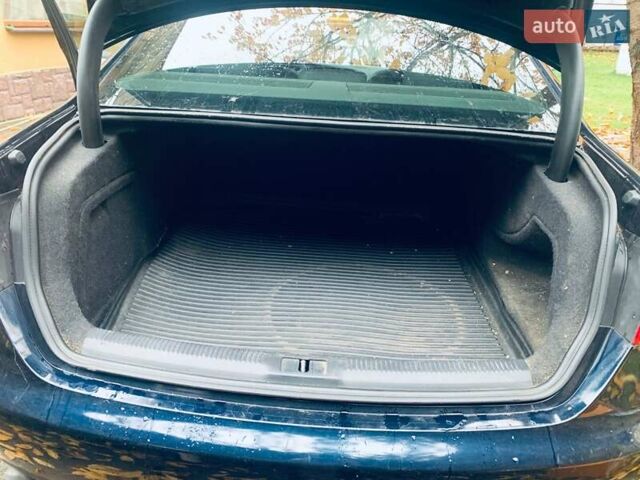 Синий Ауди А4, объемом двигателя 1.98 л и пробегом 199 тыс. км за 7600 $, фото 6 на Automoto.ua