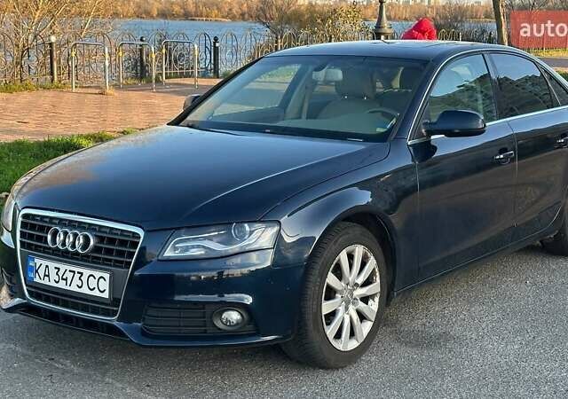 Синій Ауді А4, об'ємом двигуна 1.98 л та пробігом 226 тис. км за 12500 $, фото 2 на Automoto.ua