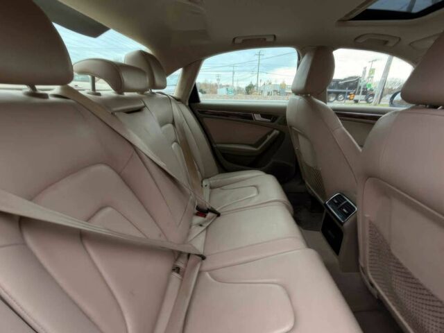 Синій Ауді А4, об'ємом двигуна 2 л та пробігом 93 тис. км за 1600 $, фото 12 на Automoto.ua