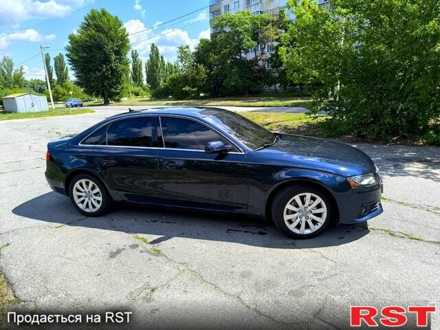 Синій Ауді А4, об'ємом двигуна 2 л та пробігом 0 тис. км за 11500 $, фото 1 на Automoto.ua