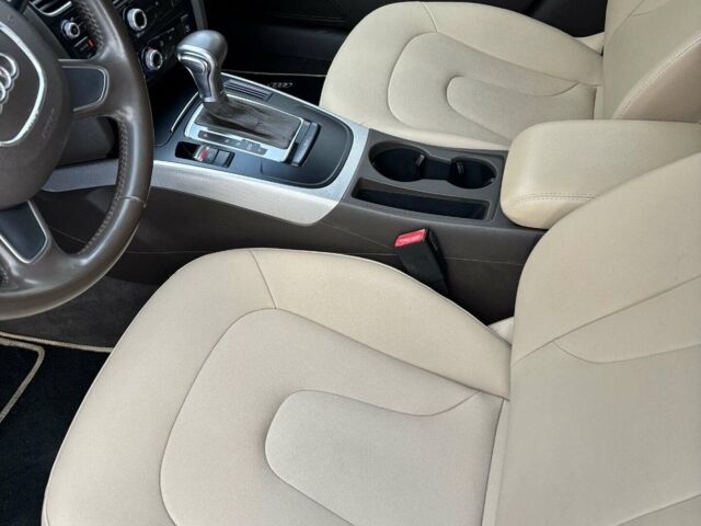 Синій Ауді А4, об'ємом двигуна 1.98 л та пробігом 130 тис. км за 11500 $, фото 8 на Automoto.ua