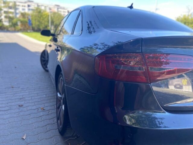Синий Ауди А4, объемом двигателя 2 л и пробегом 75 тыс. км за 13300 $, фото 11 на Automoto.ua