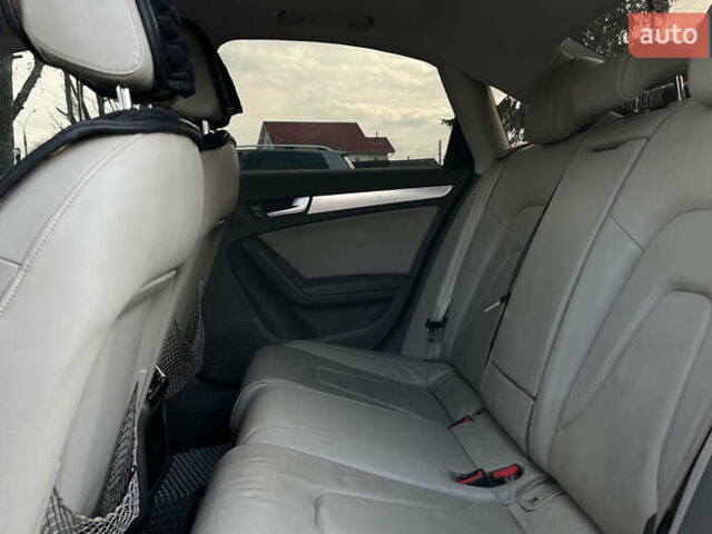 Синій Ауді А4, об'ємом двигуна 1.98 л та пробігом 246 тис. км за 10600 $, фото 19 на Automoto.ua