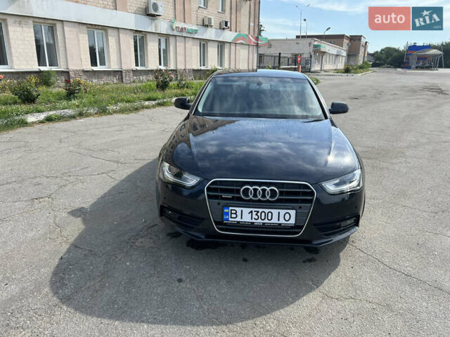 Синий Ауди А4, объемом двигателя 2 л и пробегом 174 тыс. км за 14300 $, фото 1 на Automoto.ua