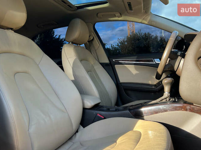 Ауді А4 2012 у Львові на Automoto.ua Синій Ауді А4, об'ємом двигуна 1.98 л та пробігом 196 тис. км за 11750 $, фото 19 на Automoto.ua