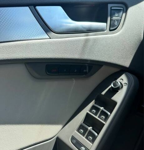 Синий Ауди А4, объемом двигателя 2 л и пробегом 260 тыс. км за 9480 $, фото 4 на Automoto.ua