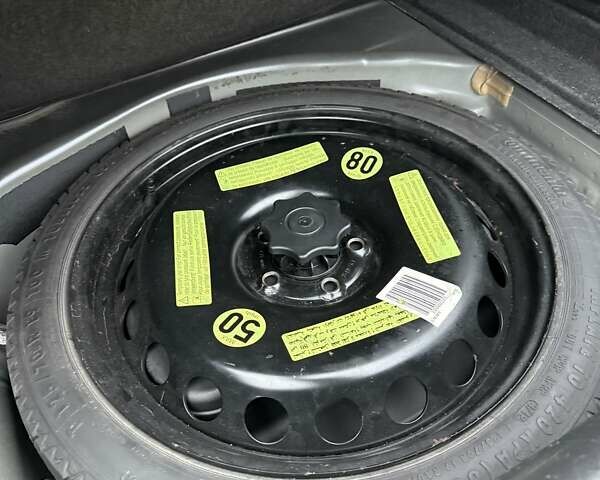 Синий Ауди А4, объемом двигателя 2 л и пробегом 182 тыс. км за 11500 $, фото 14 на Automoto.ua