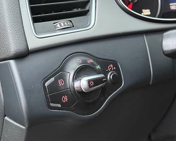 Синий Ауди А4, объемом двигателя 2 л и пробегом 182 тыс. км за 11500 $, фото 26 на Automoto.ua