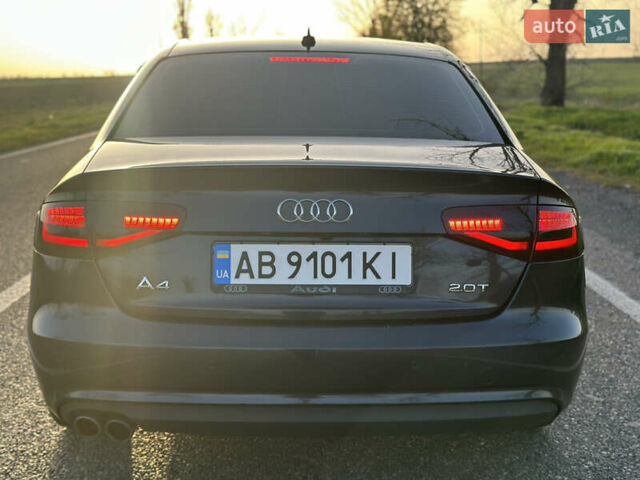 Ауди А4 2012 в Измаиле на Automoto.ua Синий Ауди А4, объемом двигателя 1.98 л и пробегом 335 тыс. км за 9500 $, фото 3 на Automoto.ua