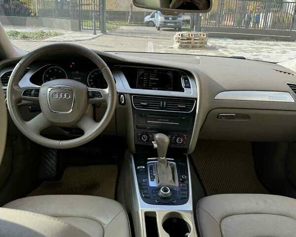 Синій Ауді А4, об'ємом двигуна 1.98 л та пробігом 195 тис. км за 10400 $, фото 14 на Automoto.ua