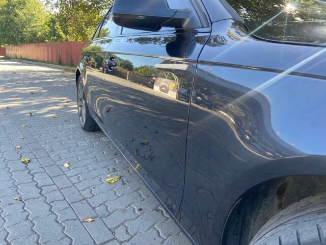 Синий Ауди А4, объемом двигателя 2 л и пробегом 75 тыс. км за 13300 $, фото 5 на Automoto.ua