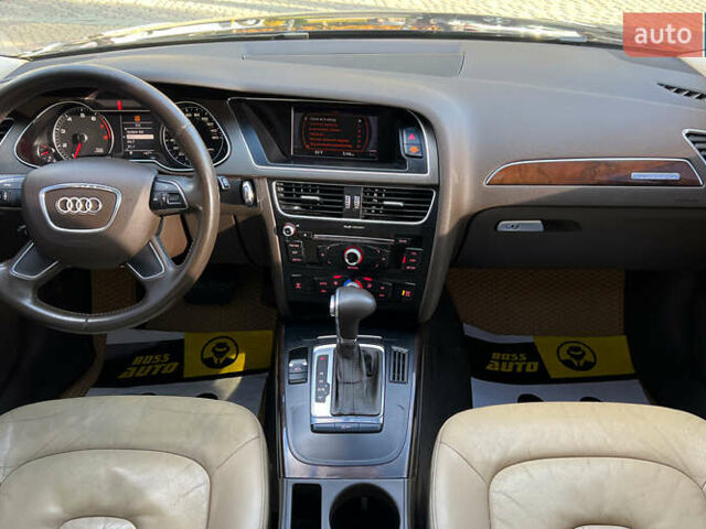 Ауді А4 2012 у Львові на Automoto.ua Синій Ауді А4, об'ємом двигуна 1.98 л та пробігом 196 тис. км за 11750 $, фото 11 на Automoto.ua
