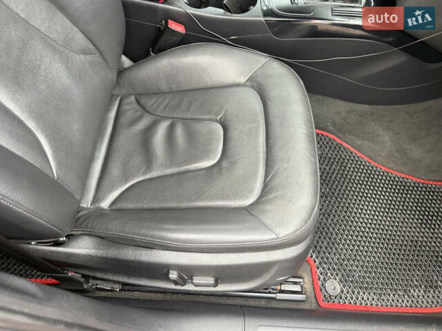 Синий Ауди А4, объемом двигателя 1.98 л и пробегом 284 тыс. км за 8900 $, фото 58 на Automoto.ua