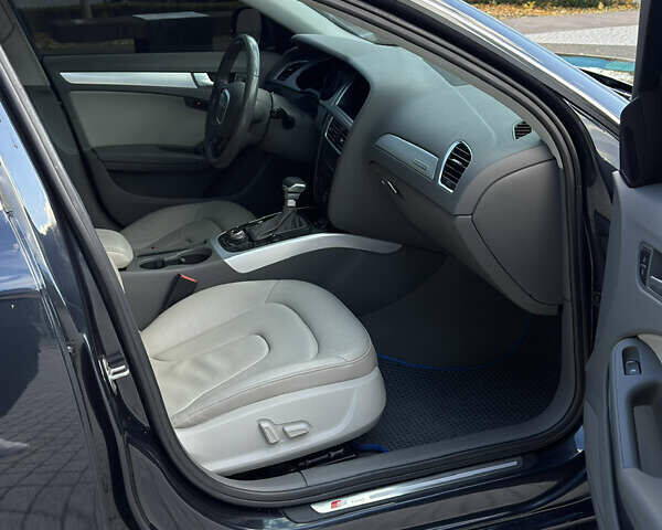 Синій Ауді А4, об'ємом двигуна 2 л та пробігом 286 тис. км за 8900 $, фото 9 на Automoto.ua