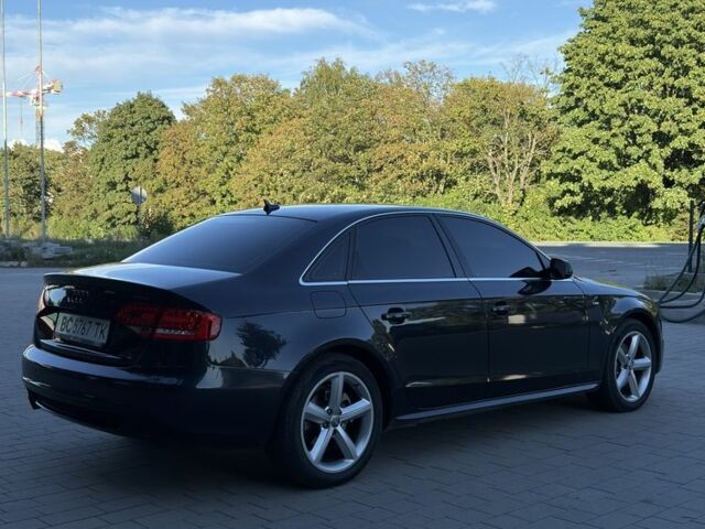 Синий Ауди А4, объемом двигателя 2 л и пробегом 286 тыс. км за 9500 $, фото 1 на Automoto.ua