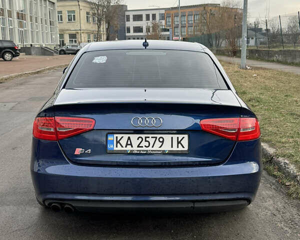 Синій Ауді А4, об'ємом двигуна 1.98 л та пробігом 169 тис. км за 12000 $, фото 3 на Automoto.ua