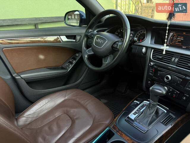 Синий Ауди А4, объемом двигателя 2 л и пробегом 195 тыс. км за 12000 $, фото 7 на Automoto.ua