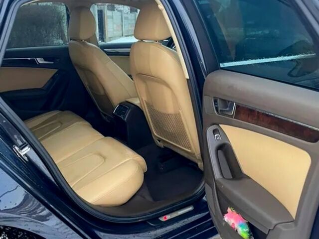 Синій Ауді А4, об'ємом двигуна 2 л та пробігом 192 тис. км за 11500 $, фото 7 на Automoto.ua