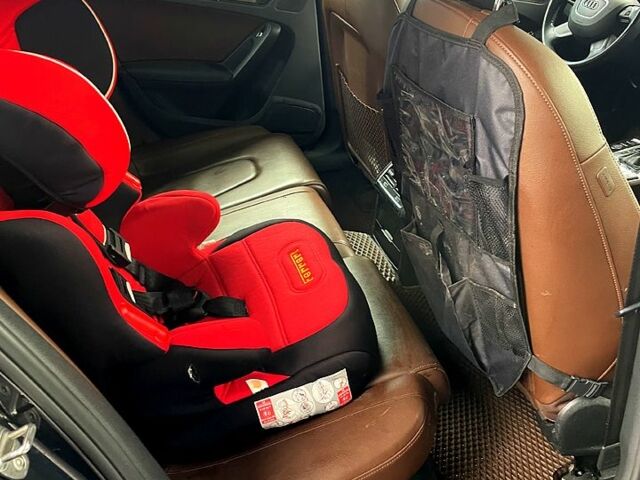 Синий Ауди А4, объемом двигателя 2 л и пробегом 222 тыс. км за 14500 $, фото 9 на Automoto.ua