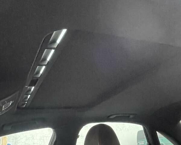 Синій Ауді А4, об'ємом двигуна 1.98 л та пробігом 151 тис. км за 13800 $, фото 3 на Automoto.ua