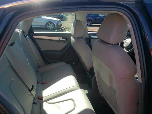 Синий Ауди А4, объемом двигателя 2 л и пробегом 106 тыс. км за 1200 $, фото 9 на Automoto.ua