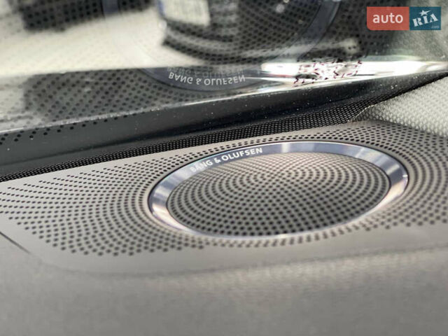 Синий Ауди А4, объемом двигателя 1.98 л и пробегом 248 тыс. км за 13800 $, фото 7 на Automoto.ua