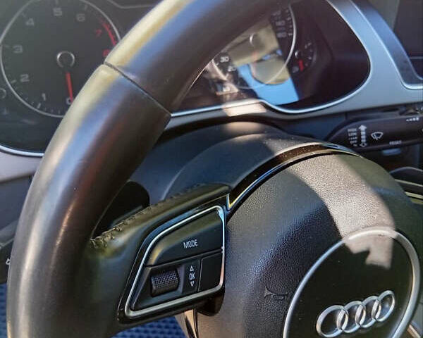 Ауди А4 2013 в Киеве на Automoto.ua Синий Ауди А4, объемом двигателя 2 л и пробегом 185 тыс. км за 14000 $, фото 4 на Automoto.ua