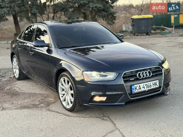 Синий Ауди А4, объемом двигателя 2 л и пробегом 192 тыс. км за 13600 $, фото 22 на Automoto.ua