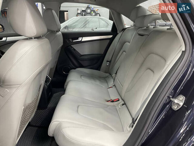 Синий Ауди А4, объемом двигателя 1.98 л и пробегом 248 тыс. км за 13800 $, фото 10 на Automoto.ua