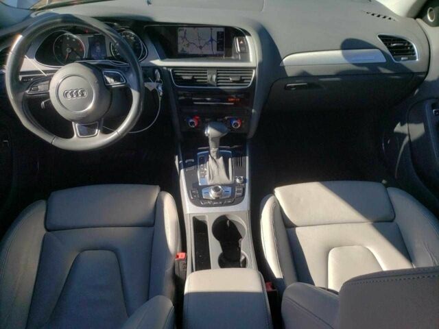 Синий Ауди А4, объемом двигателя 2 л и пробегом 106 тыс. км за 1200 $, фото 7 на Automoto.ua