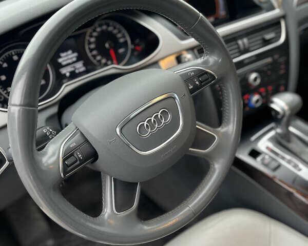Ауди А4 2013 в Хусте на Automoto.ua Синий Ауди А4, объемом двигателя 1.98 л и пробегом 192 тыс. км за 11400 $, фото 15 на Automoto.ua