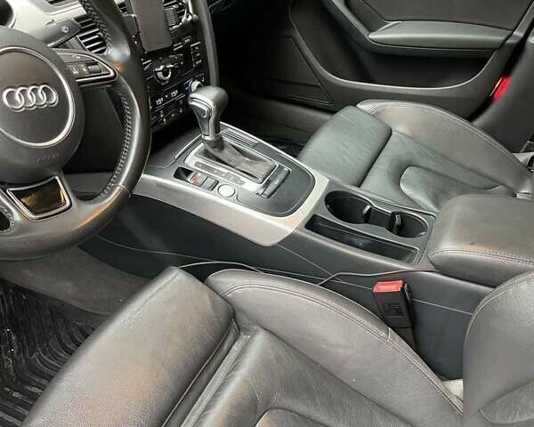 Синій Ауді А4, об'ємом двигуна 2 л та пробігом 181 тис. км за 13200 $, фото 5 на Automoto.ua