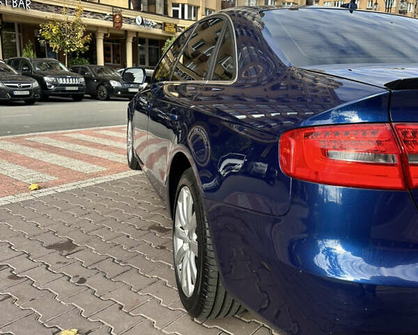Ауді А4 2013 у Києві на Automoto.ua Синій Ауді А4, об'ємом двигуна 1.98 л та пробігом 200 тис. км за 10500 $, фото 5 на Automoto.ua