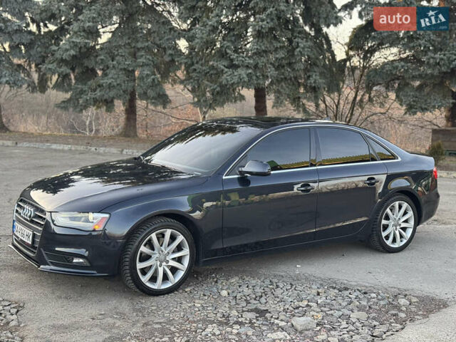 Синий Ауди А4, объемом двигателя 2 л и пробегом 192 тыс. км за 13600 $, фото 6 на Automoto.ua