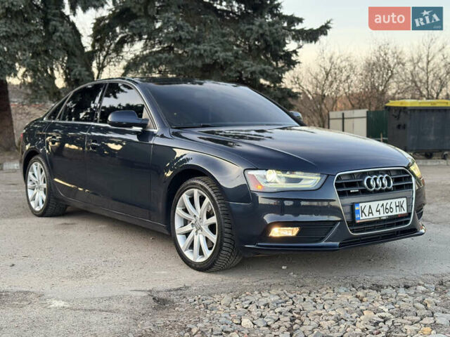 Синий Ауди А4, объемом двигателя 2 л и пробегом 192 тыс. км за 13600 $, фото 14 на Automoto.ua
