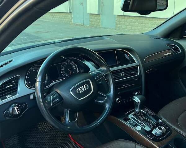 Ауди А4 2013 в Броварах на Automoto.ua Синий Ауди А4, объемом двигателя 2 л и пробегом 238 тыс. км за 11200 $, фото 9 на Automoto.ua