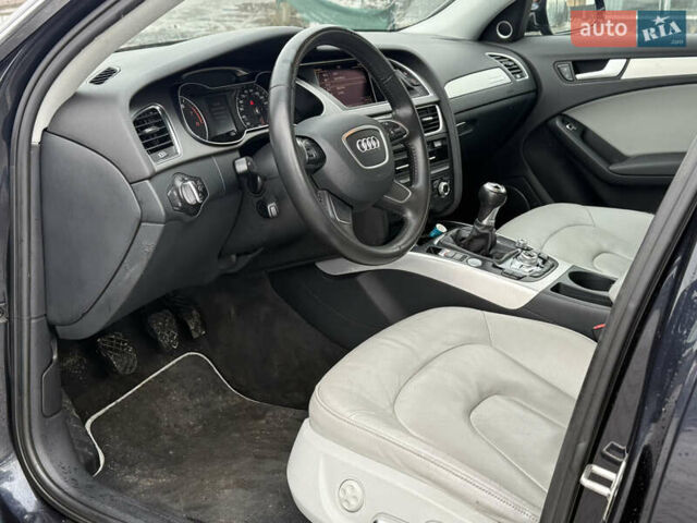 Синий Ауди А4, объемом двигателя 0 л и пробегом 200 тыс. км за 10000 $, фото 8 на Automoto.ua