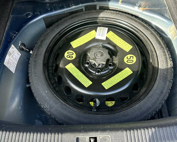 Ауді А4 2013 у Києві на Automoto.ua Синій Ауді А4, об'ємом двигуна 1.98 л та пробігом 200 тис. км за 10500 $, фото 18 на Automoto.ua