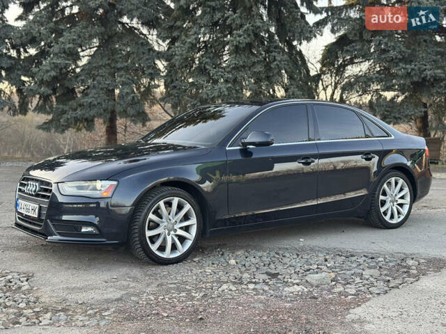Синий Ауди А4, объемом двигателя 2 л и пробегом 192 тыс. км за 13600 $, фото 4 на Automoto.ua