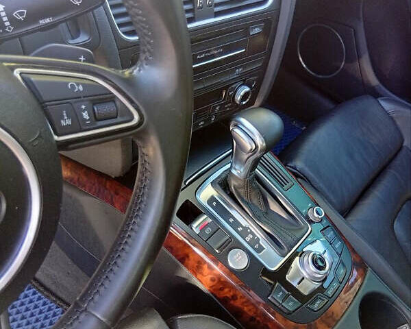 Ауди А4 2013 в Киеве на Automoto.ua Синий Ауди А4, объемом двигателя 2 л и пробегом 185 тыс. км за 14000 $, фото 5 на Automoto.ua